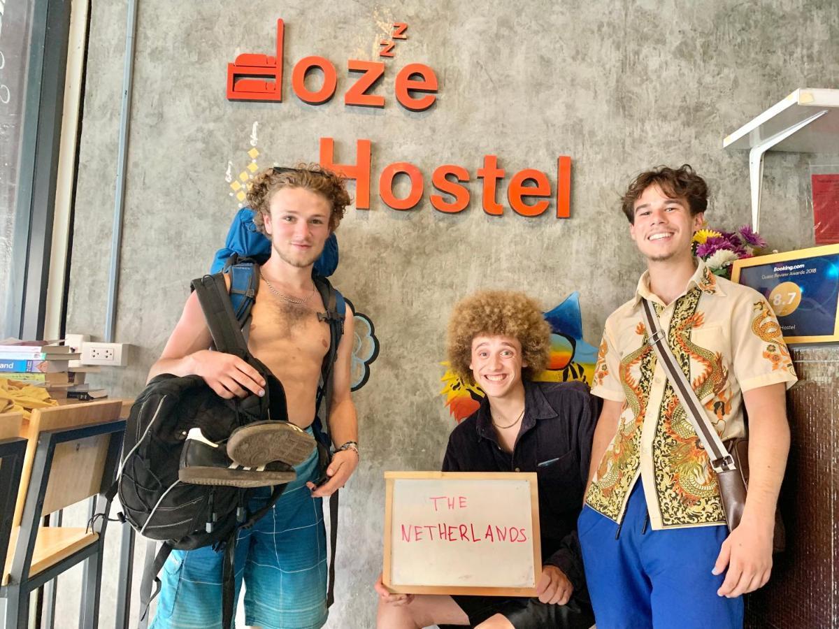 Doze Hostel Чиангмай Екстериор снимка