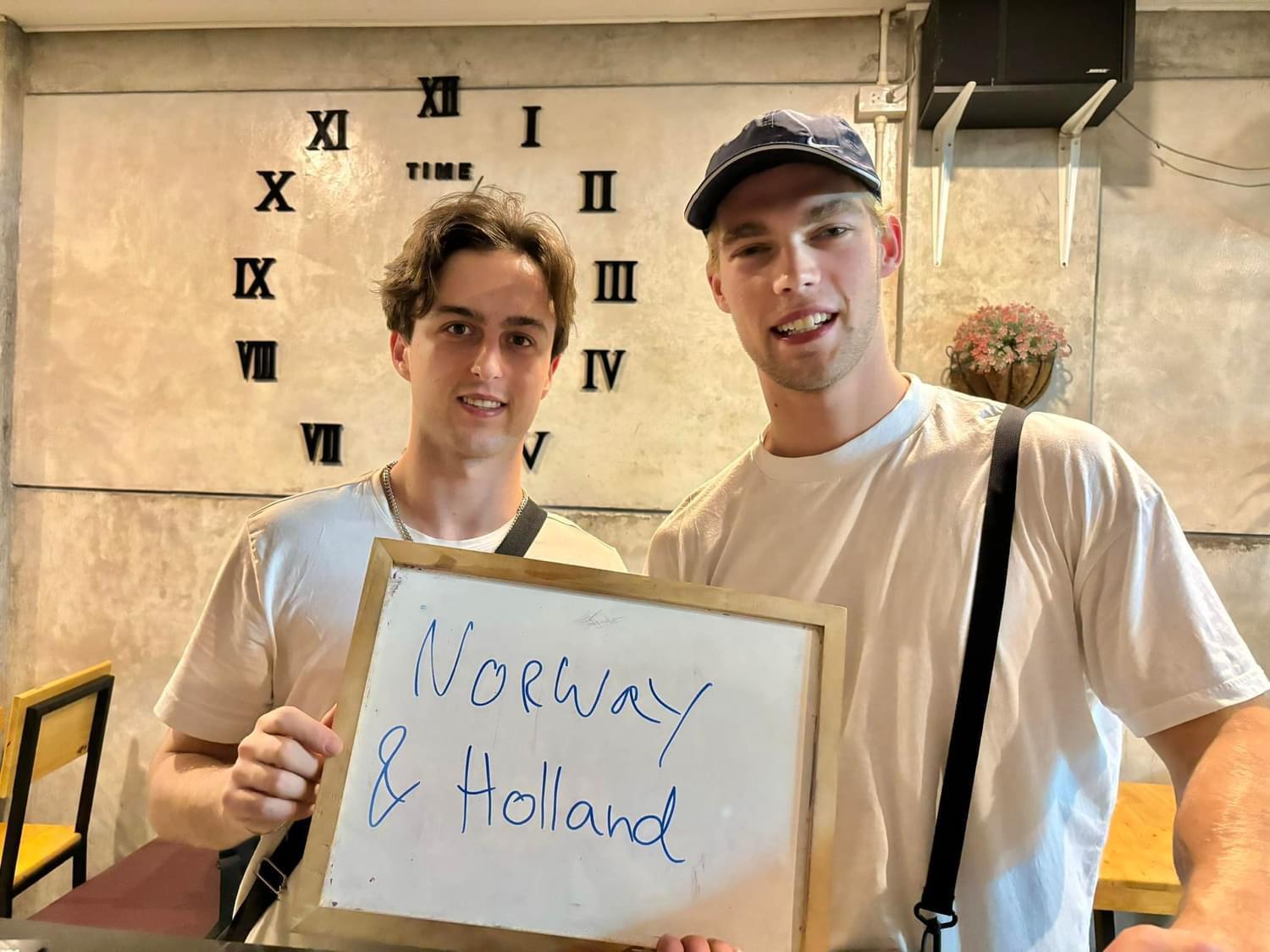 Doze Hostel Чиангмай Екстериор снимка