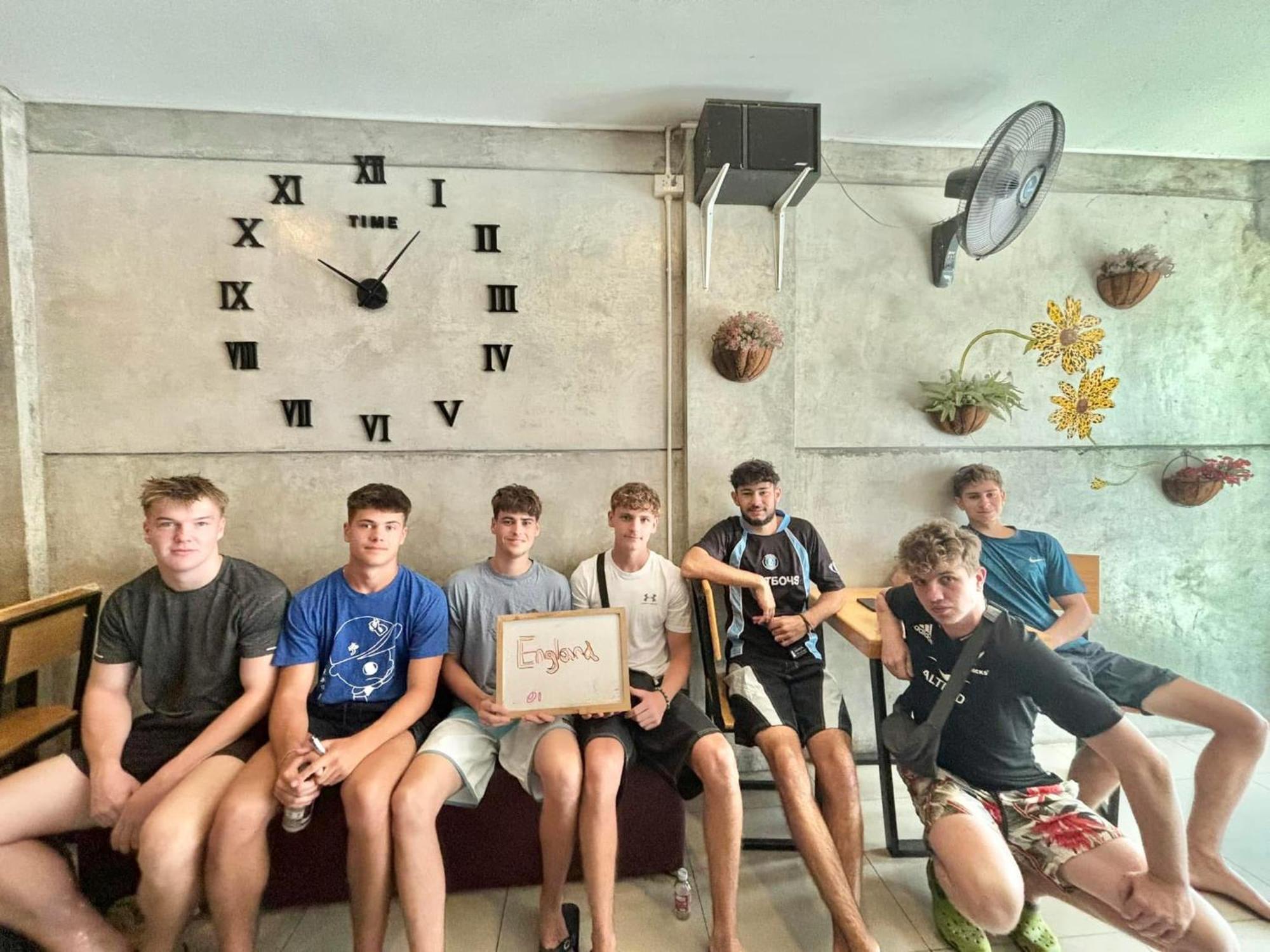 Doze Hostel Чиангмай Екстериор снимка